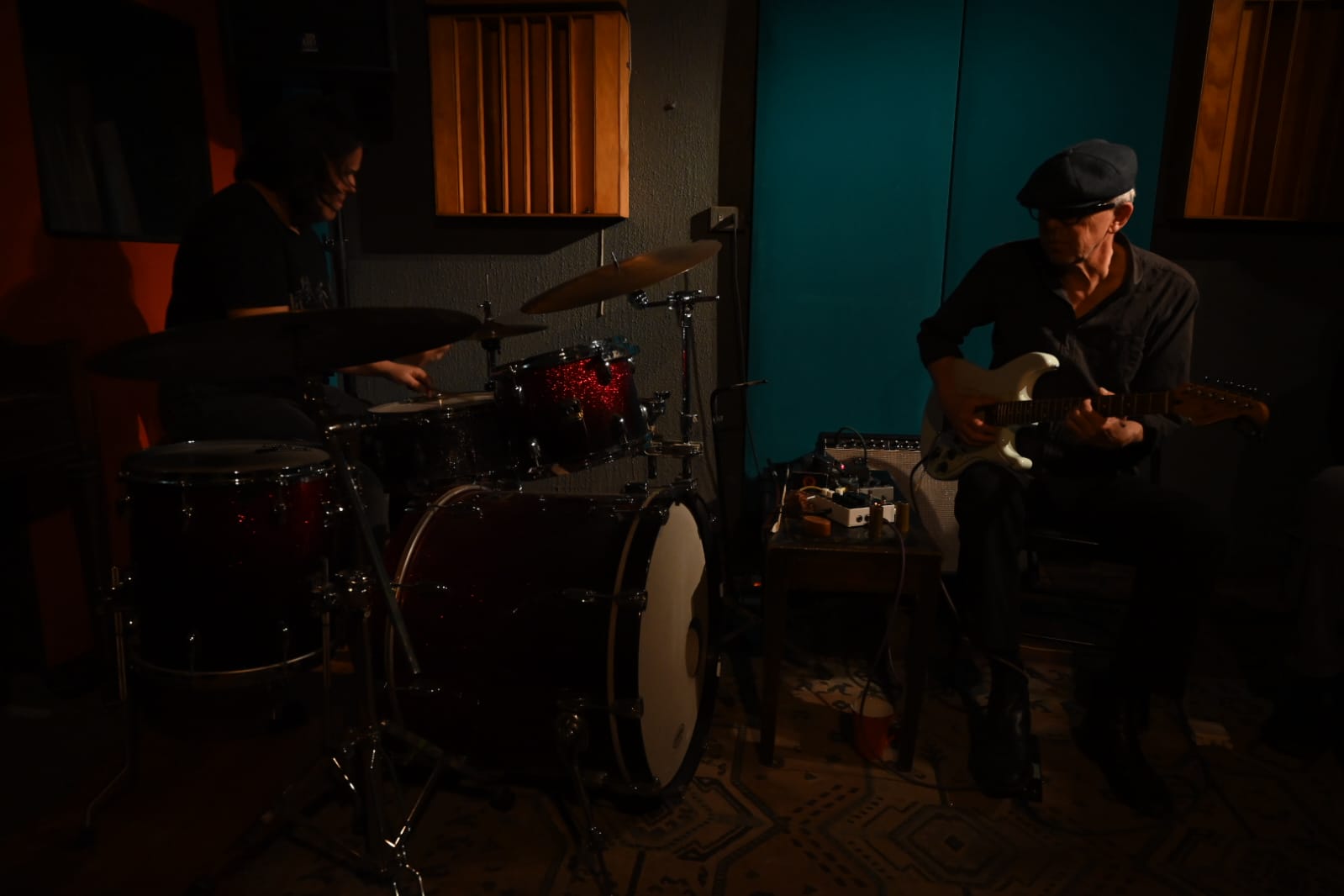 Schnee + Antonia Valladares + No Hnos Carrasco